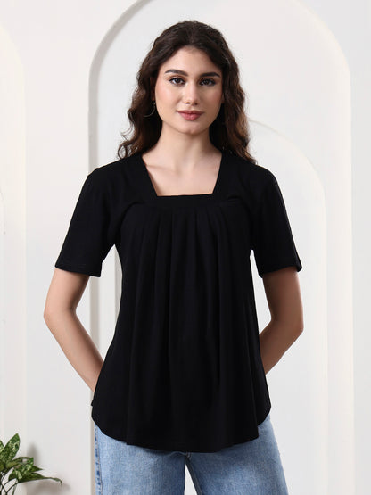 Women Solid Scoop Neck Gathered Top