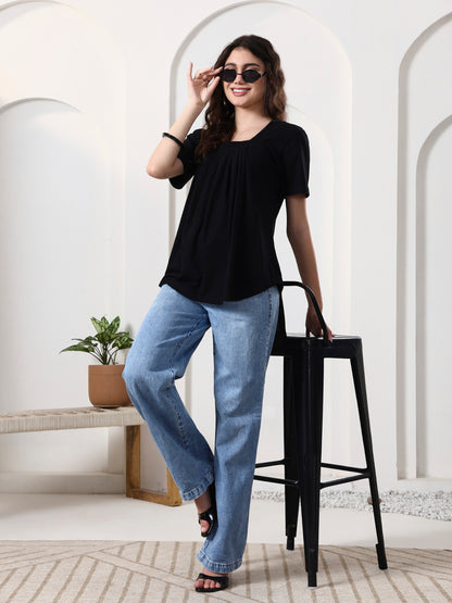 Women Solid Scoop Neck Gathered Top