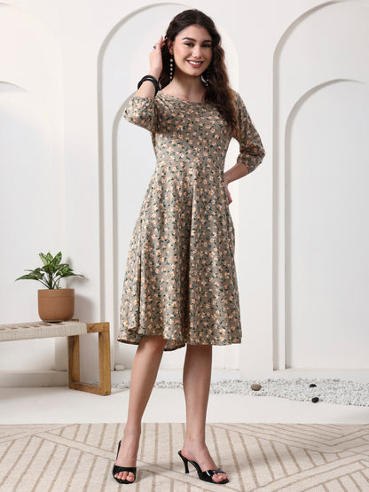 Printed Sleeveless Midi Dress
