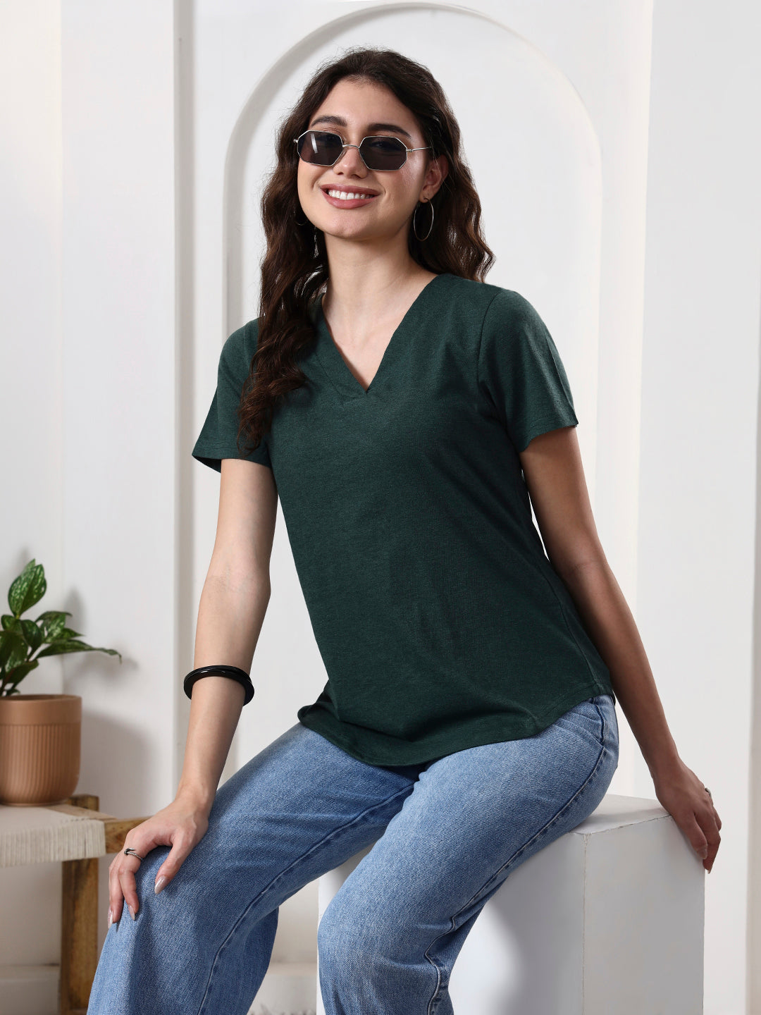 BRINNS Women Solid V-Neck Pure Cotton T-shirt