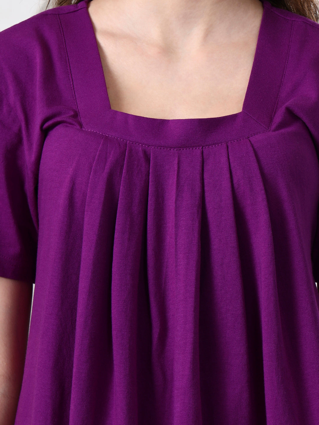 Women Solid Scoop Neck Gathered Top