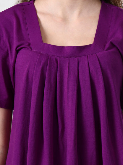 Women Solid Scoop Neck Gathered Top