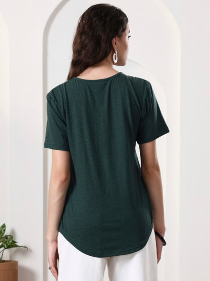 Women Solid Scoop Neck Gathered Top