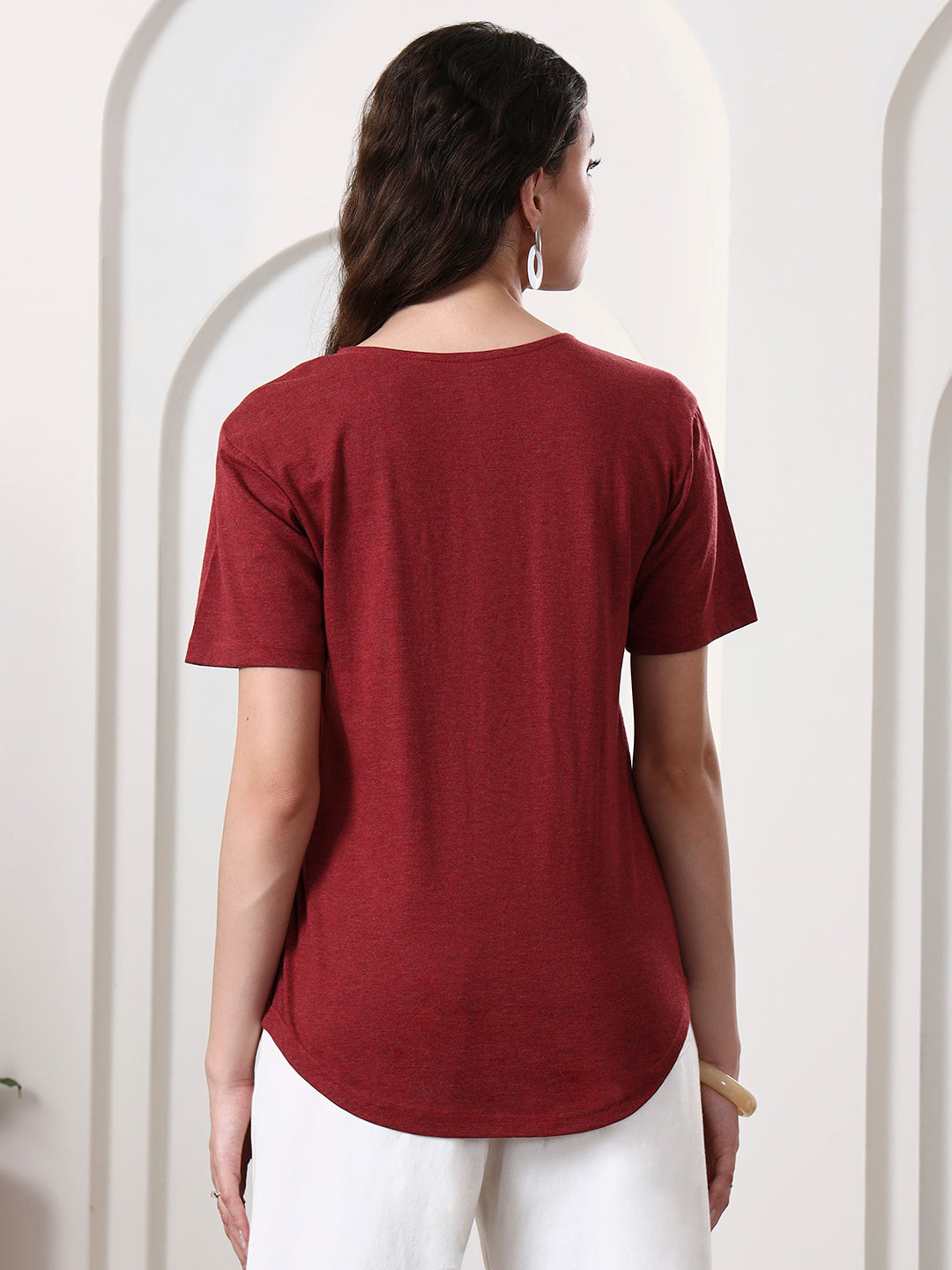Women Solid Scoop Neck Gathered Top