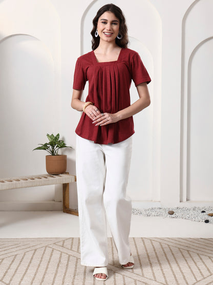 Women Solid Scoop Neck Gathered Top