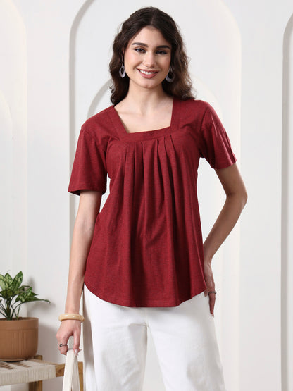 Women Solid Scoop Neck Gathered Top