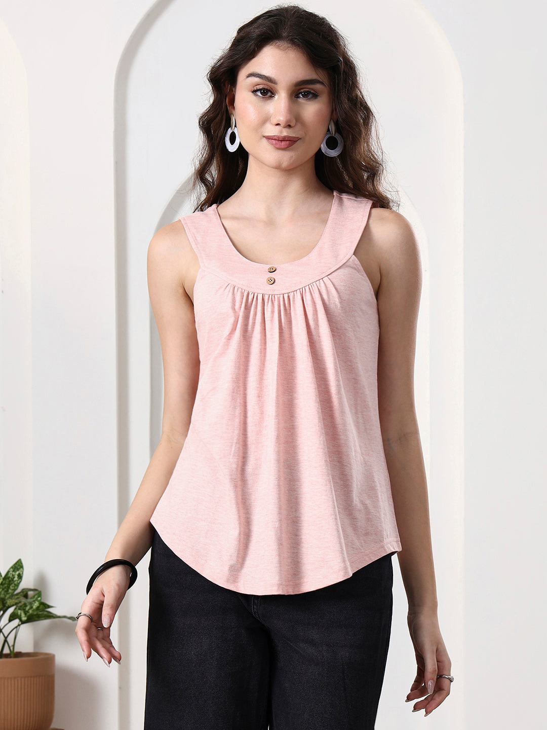 Women Solid Scoop Neck Gathered Top