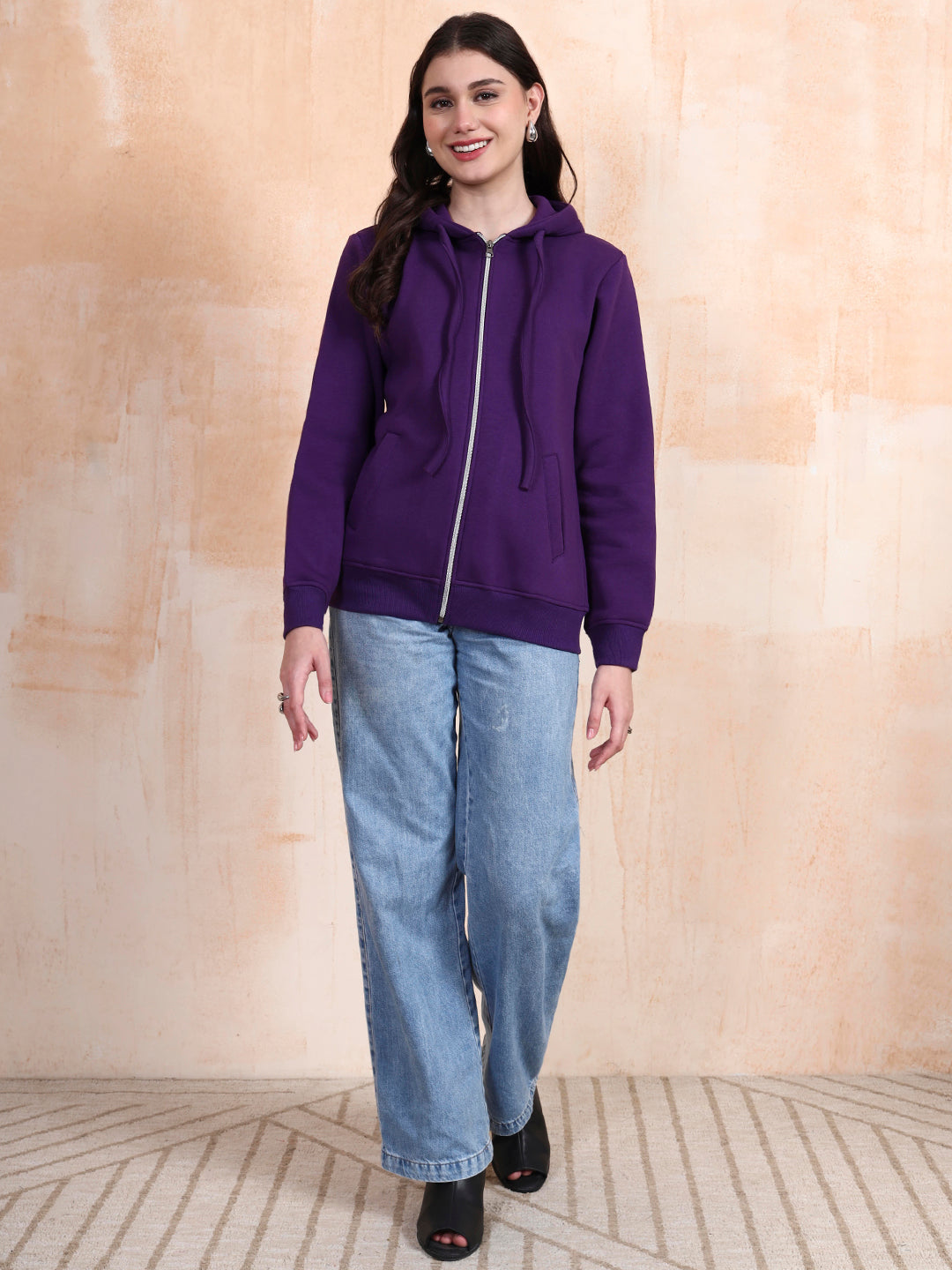 Solid Fleece-Lined Zip-Closure Hooded Sweatshirt with Pockets