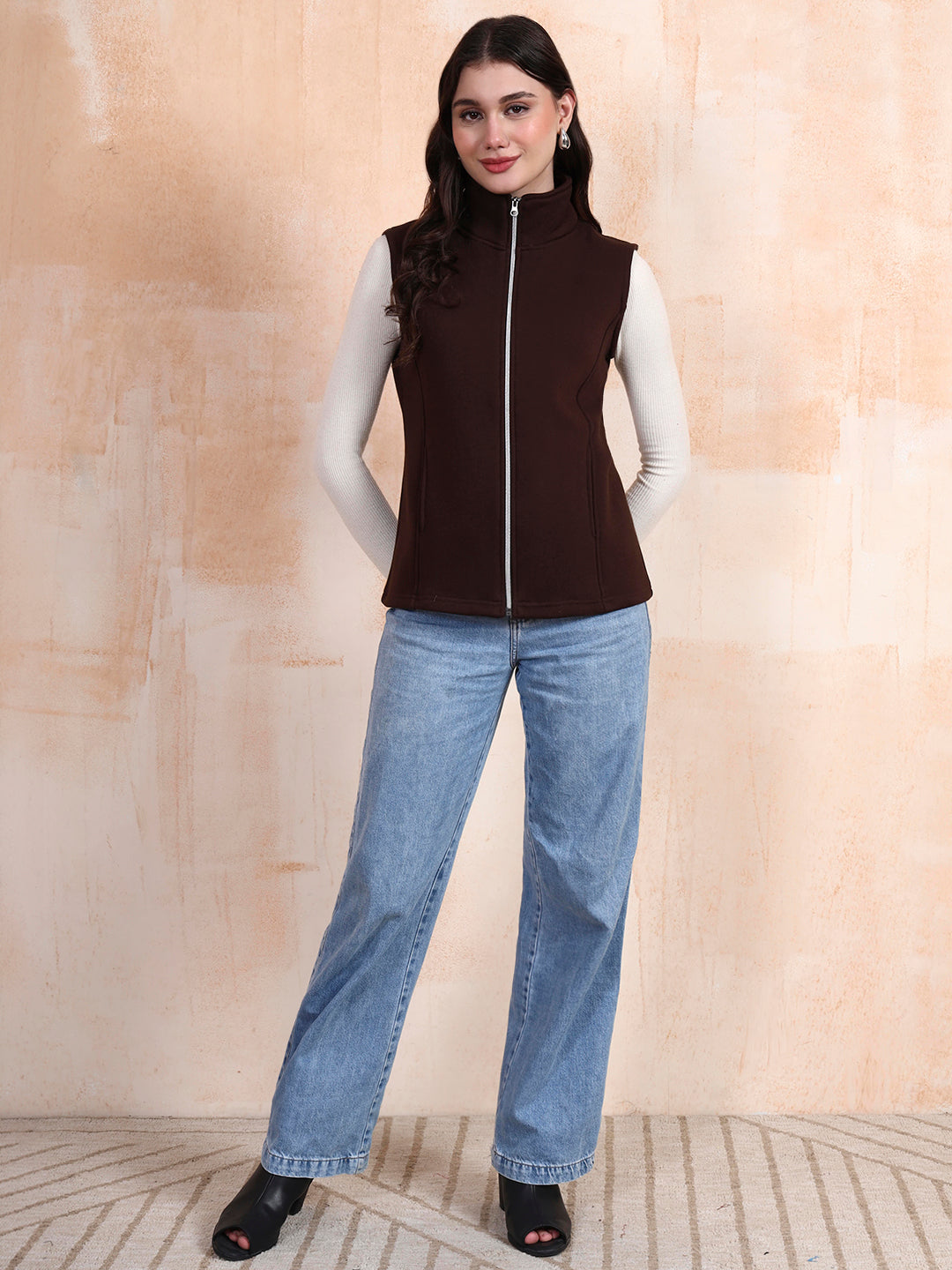 Solid Tailored Sleeveless Fleece Jacket