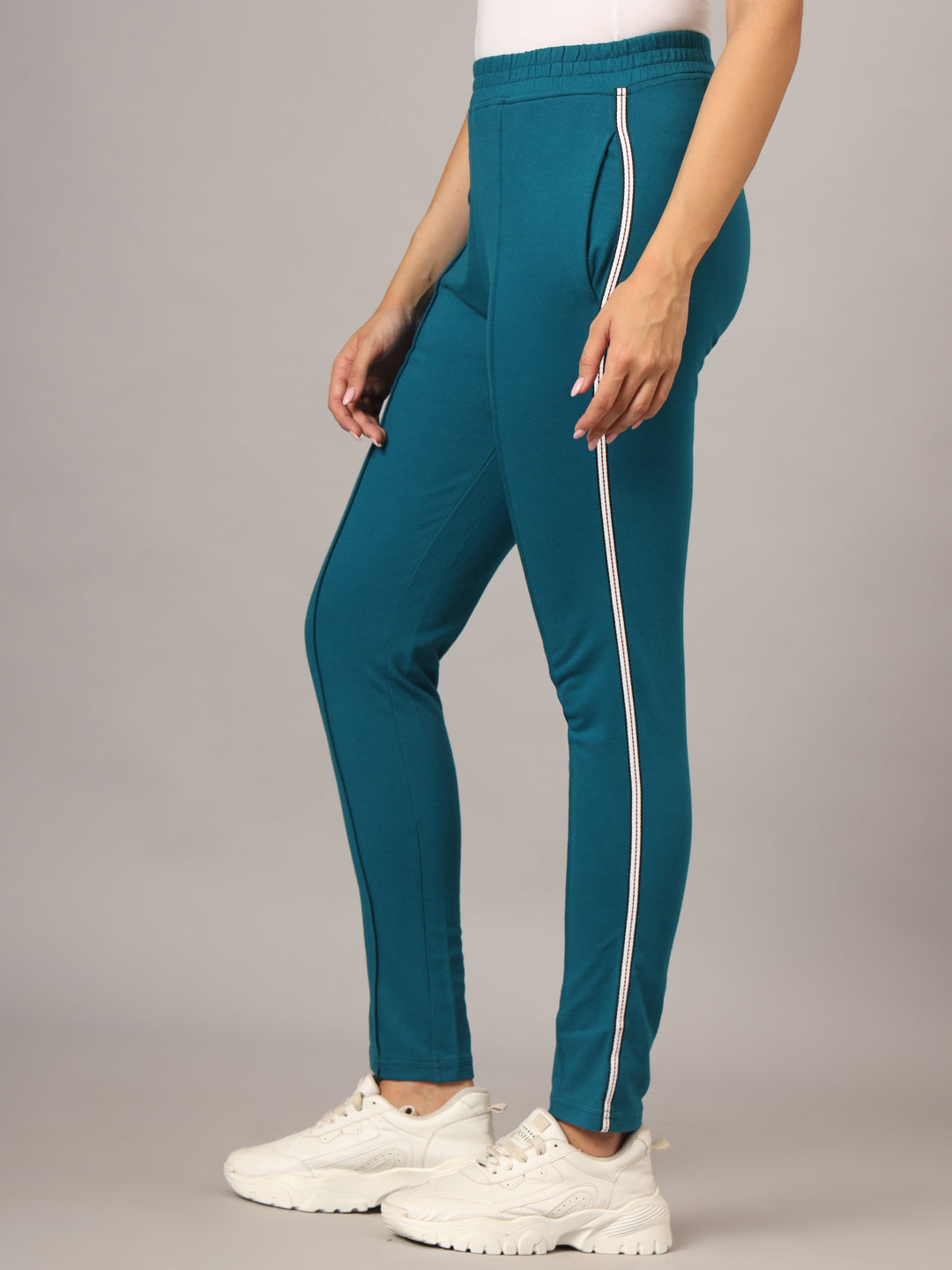 Women Mid-Rise Track Pants