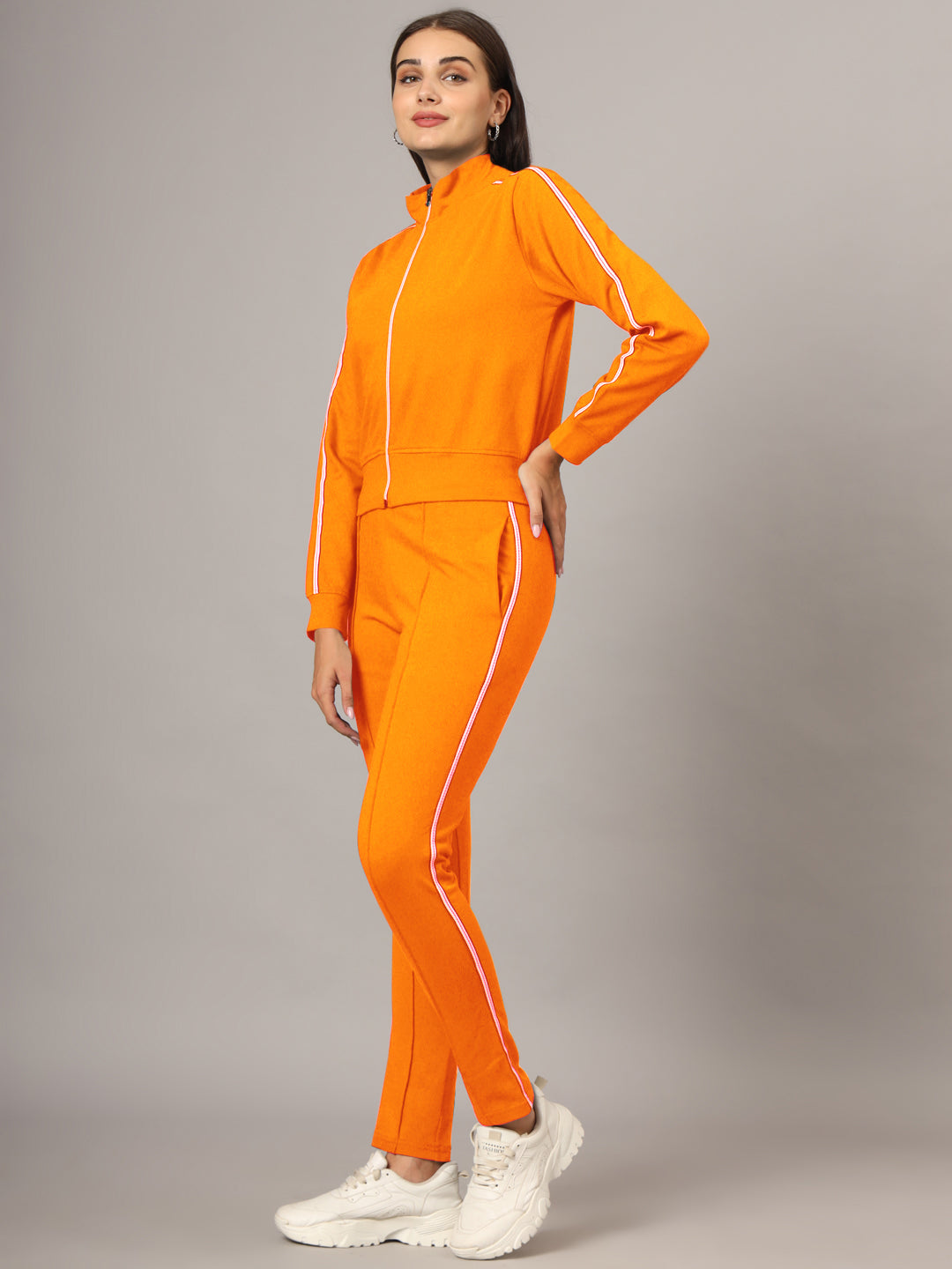 Cotton Mock Collar Mid Rise Tracksuits