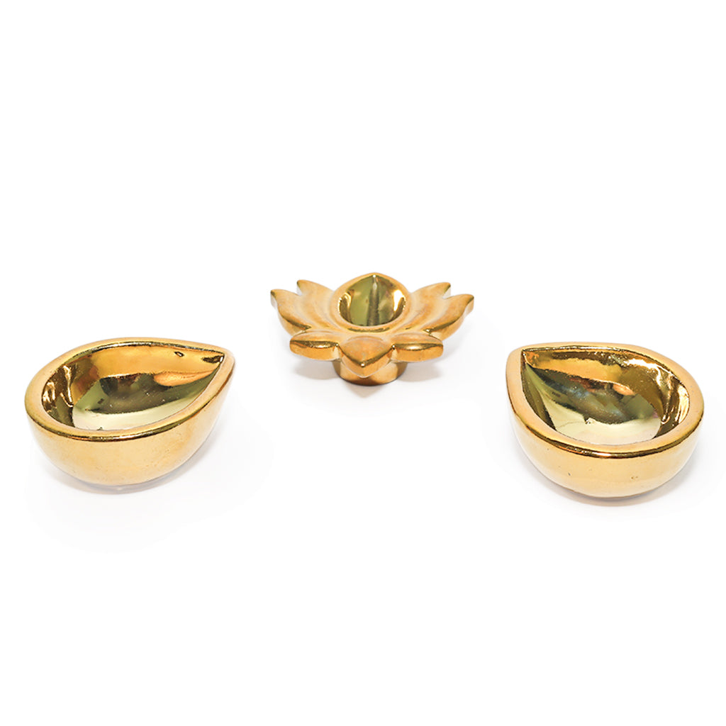 Ceramic Gold One Lotus Diya with 2 Diyas